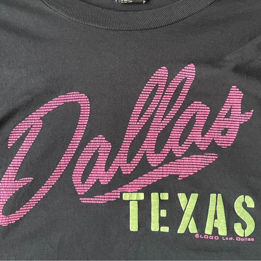 VINTAGE Dallas Texas Oversized T Shirt - Pink, Green, Black